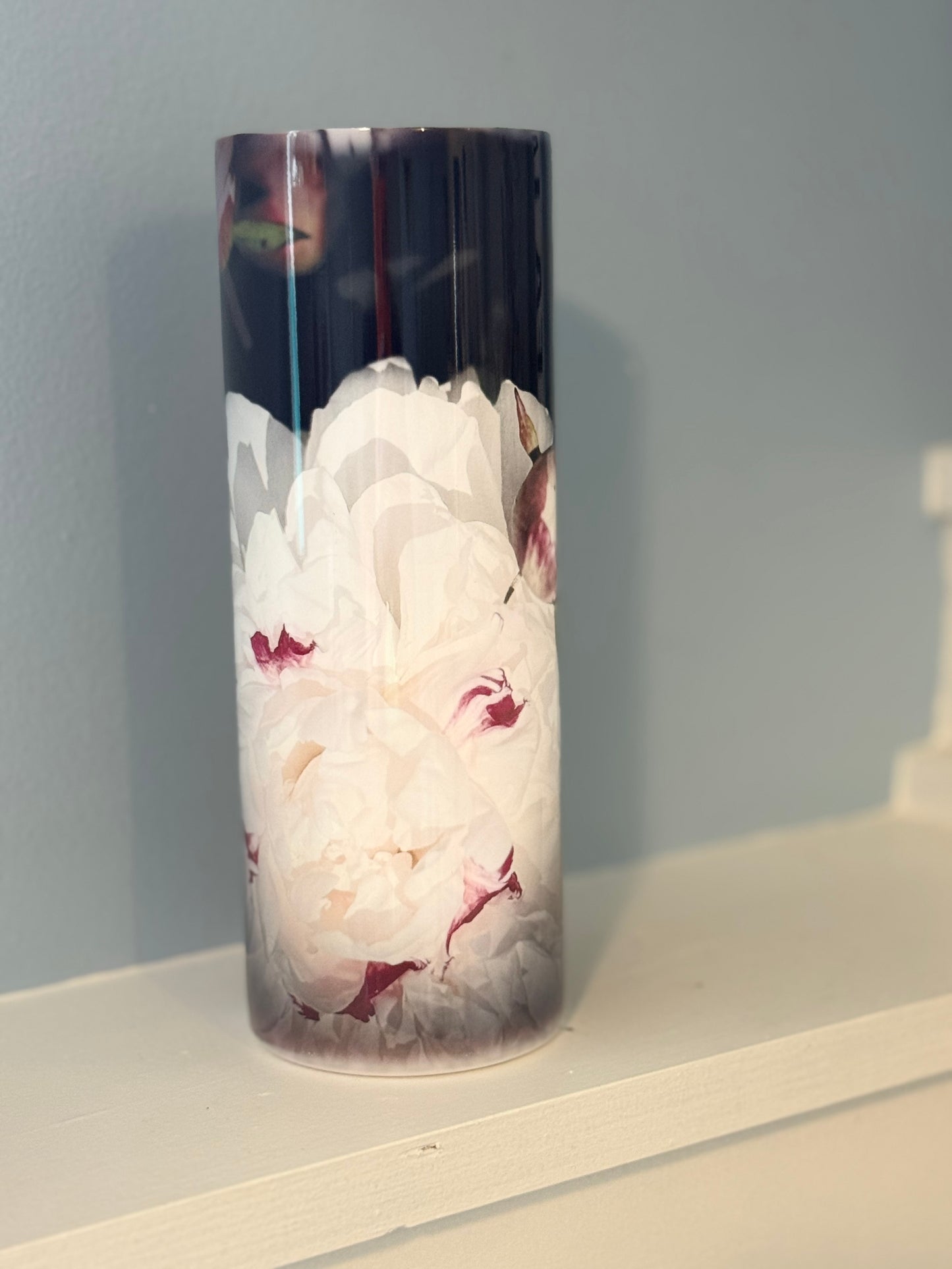 Distinct Pink and White Peonies Tumbler Straw Cup (defective)
