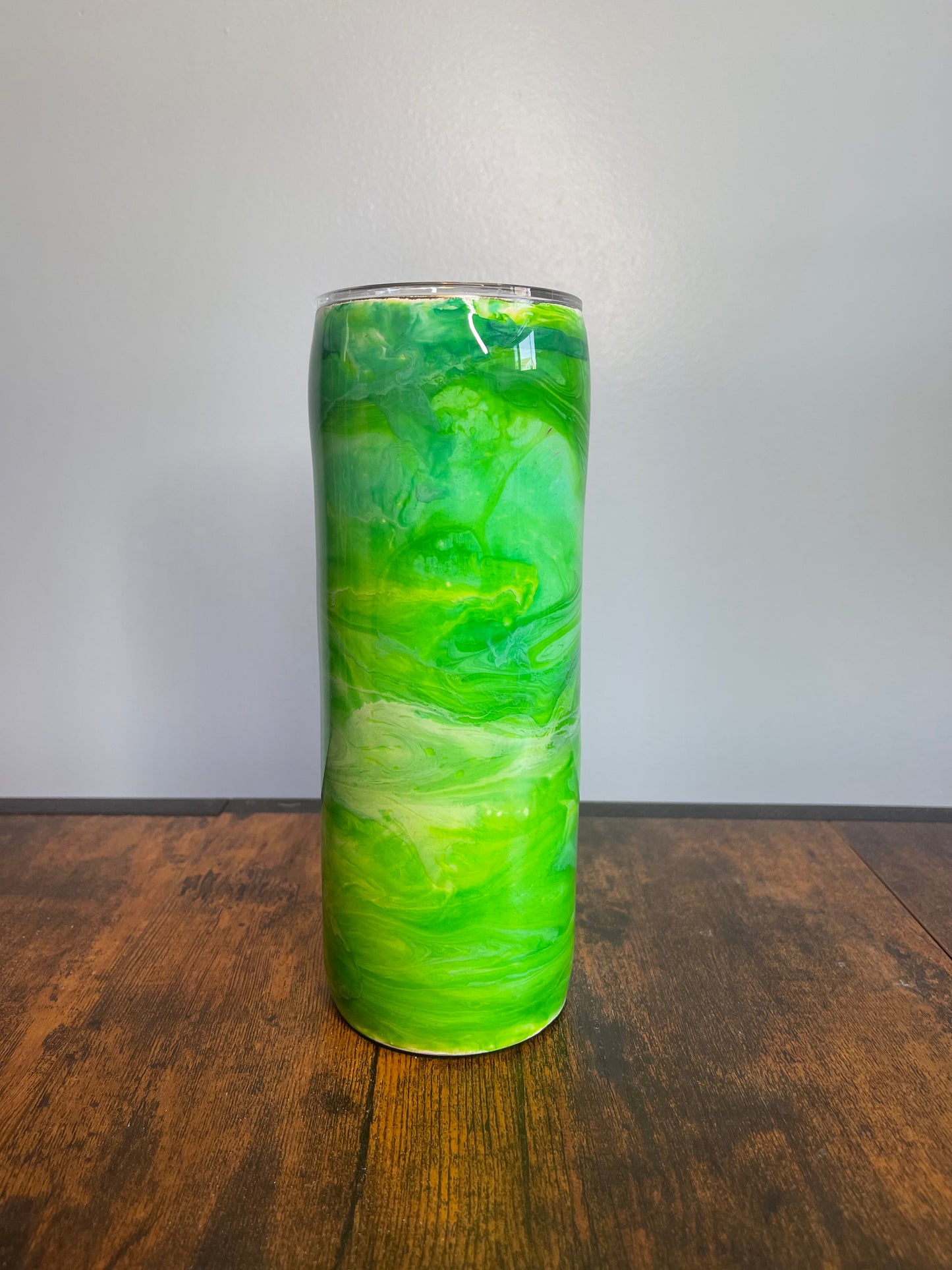 Bright Little Shamrock Tumbler Straw Cup
