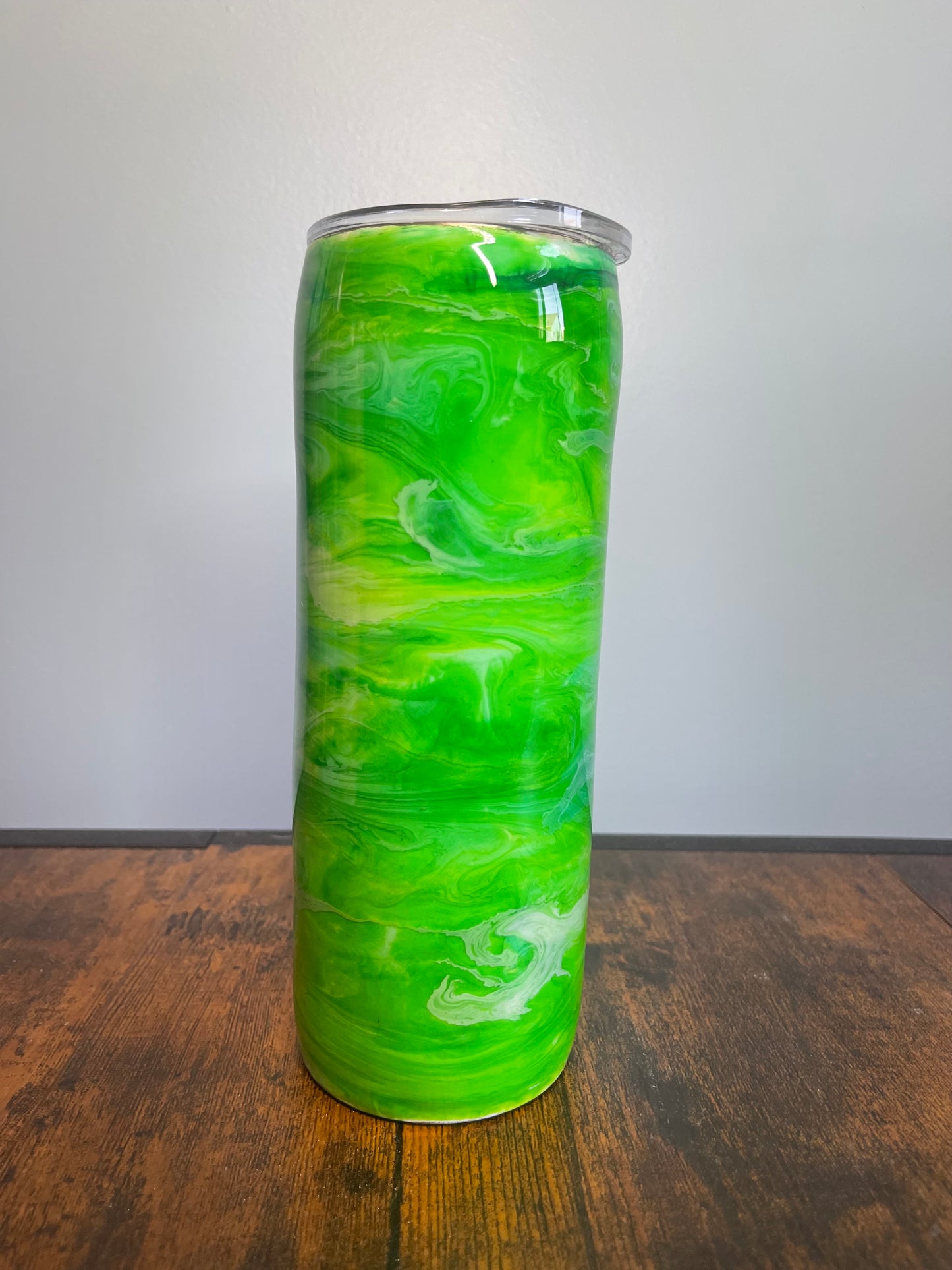 Bright Little Shamrock Tumbler Straw Cup